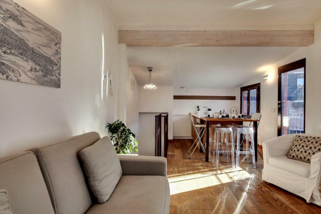 Modern Apartment Venice With Terrace Exterior photo